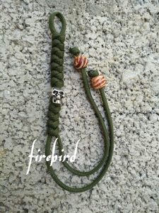 paracord anahtarlık