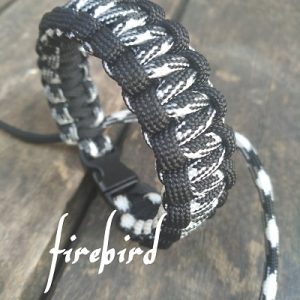 paracord bileklik