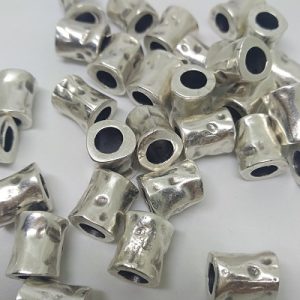 PARACORD BİLEKLİK AKSESUAR KEMİK MODEL BONCUK GÜMÜŞ RENK - Görsel 3