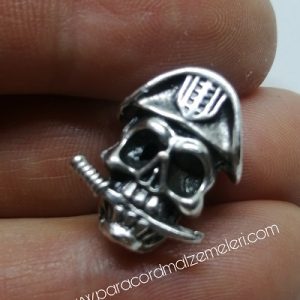 Paracord Aksesuar Figür Korsan Gümüş Renk - Görsel 1
