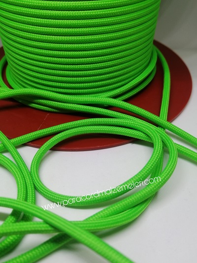 Paracord-Bileklik-Ipi-Yerli-Uretim-Neon-Yesil-Renk.jpg