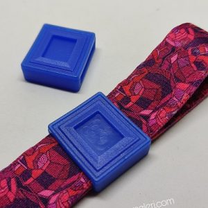 Pet Tasma Kauçuk Aparatı Koyu Mavi Renk 20 mm - Görsel 1