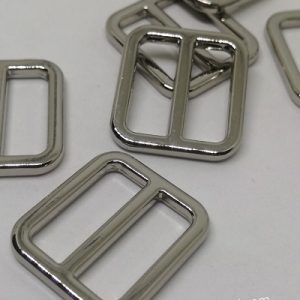 Pet Tasma ve Çanta Kordon Ayarlama Aparatı Gümüş Renk 20 mm - Görsel 2