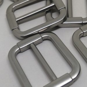 Pet Tasma ve Çanta Kordon Ayarlama Aparatı Gümüş Renk 25 mm - Görsel 2