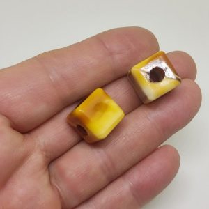 Paracord Aksesuar Kare Boncuk Açık Kahve Renk - Görsel 3